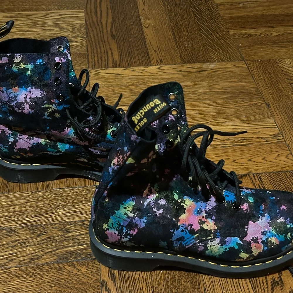 Doc Marten Soft Leather 1460 Pascal Boots - Picture 9 of 10